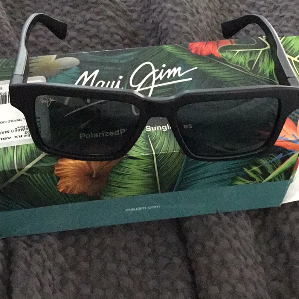 Maui Jim Black Sunglasses
